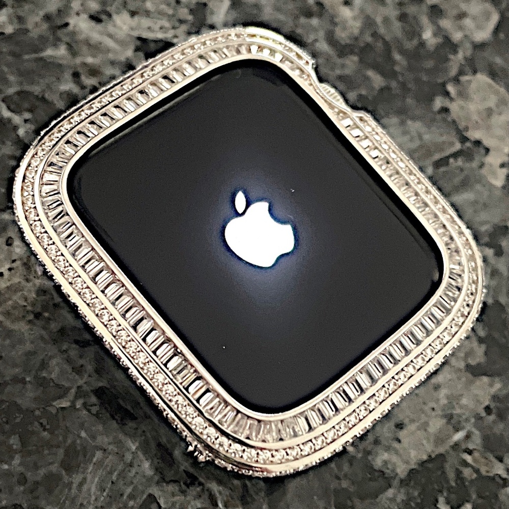 New Apple Watch case in 14k white gold set with baguette and rounds